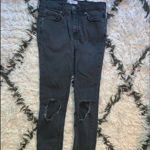 Free people busted knee skinny jean black 27